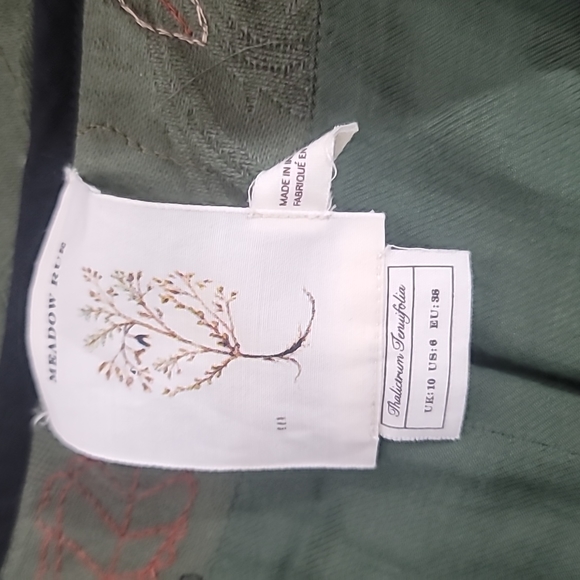 Meadow Rue by Anthropologie embroidered skirt size 6 great condition - Picture 4 of 4